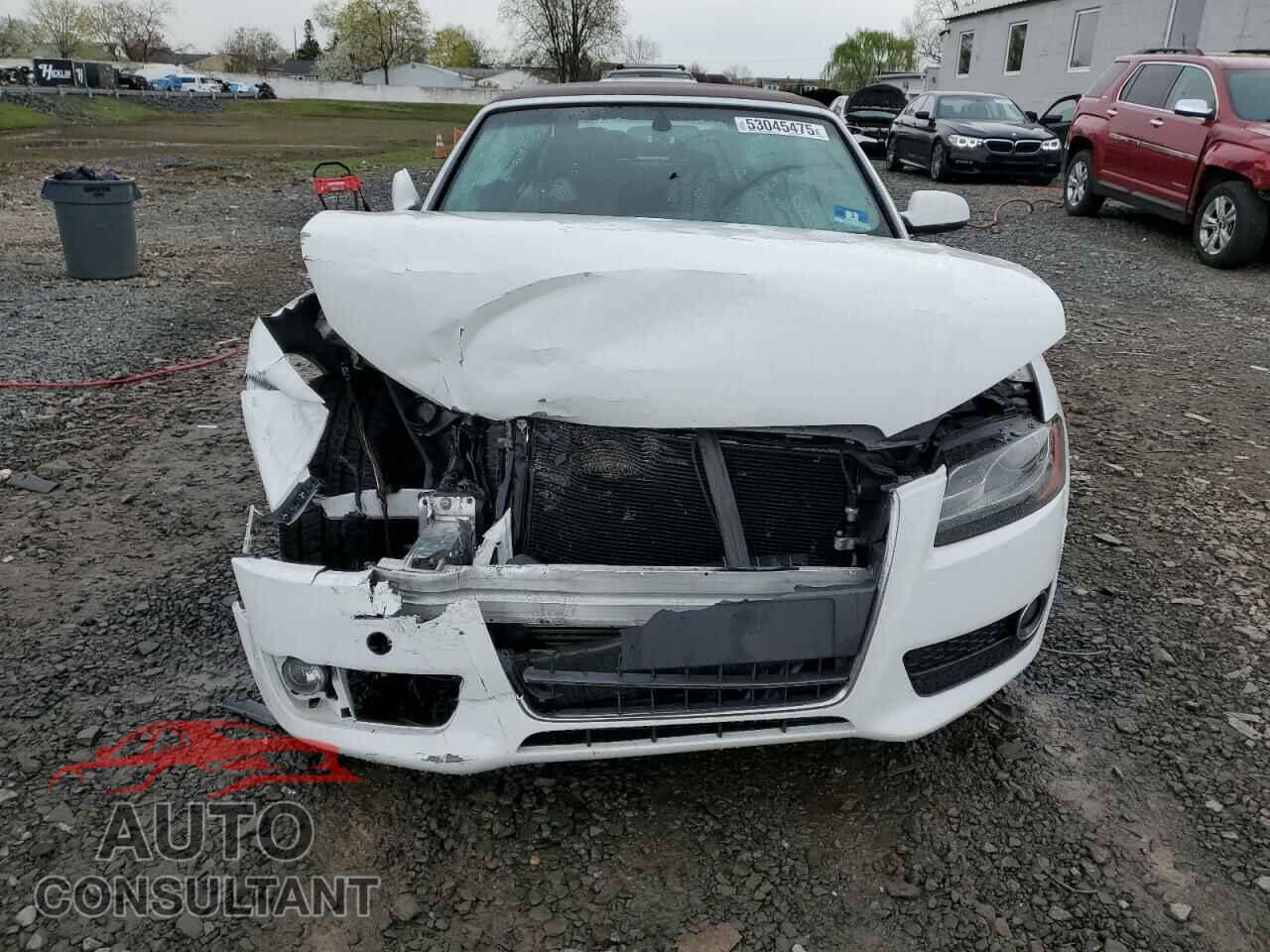 AUDI A5 2012 - WAULFAFH1CN007154