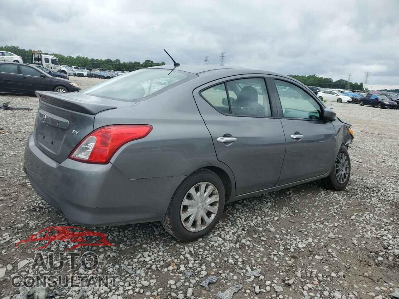 NISSAN VERSA 2019 - 3N1CN7AP3KL815515