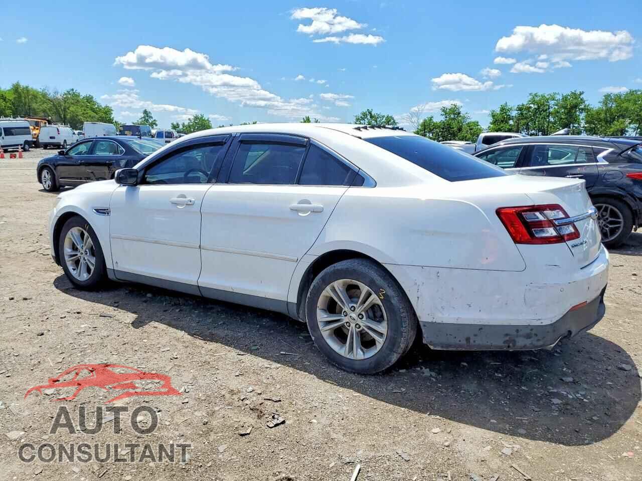 FORD TAURUS 2015 - 1FAHP2E87FG113653