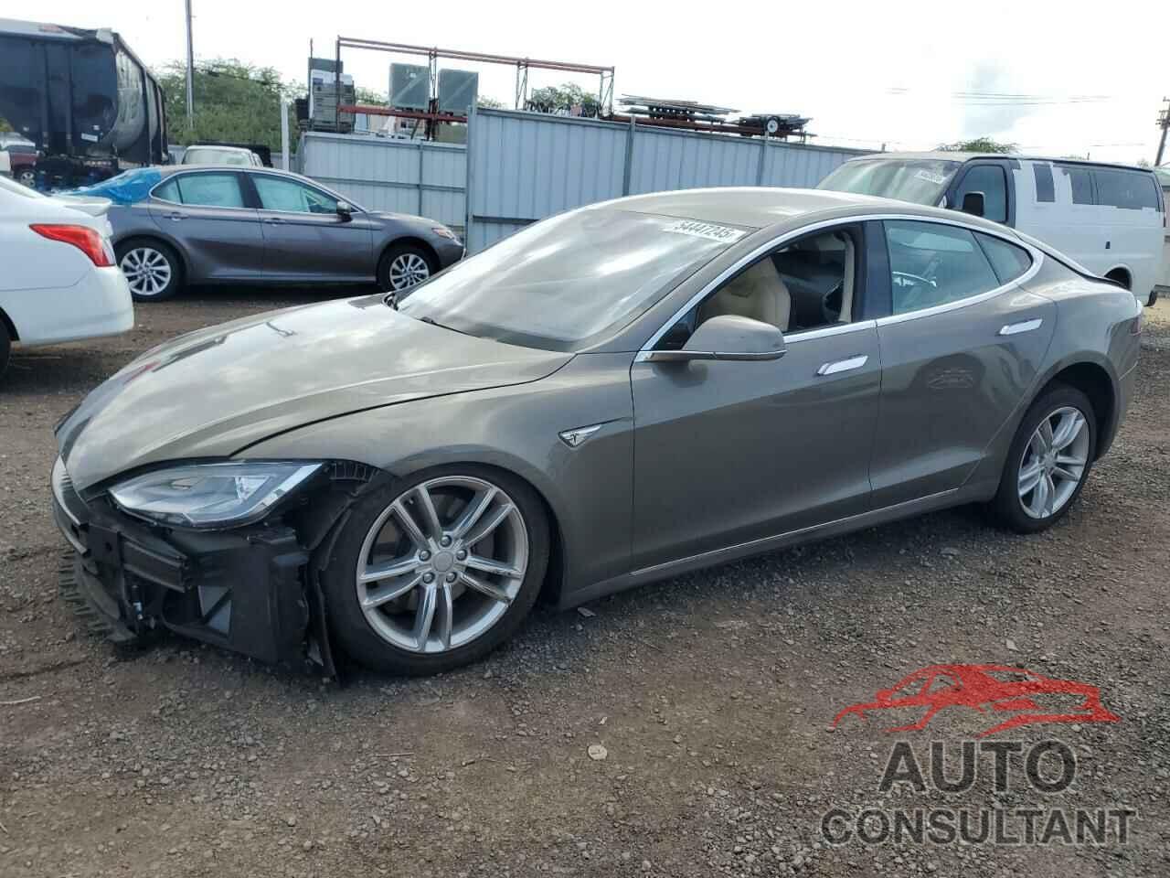 TESLA MODEL S 2015 - 5YJSA1E29FF115034