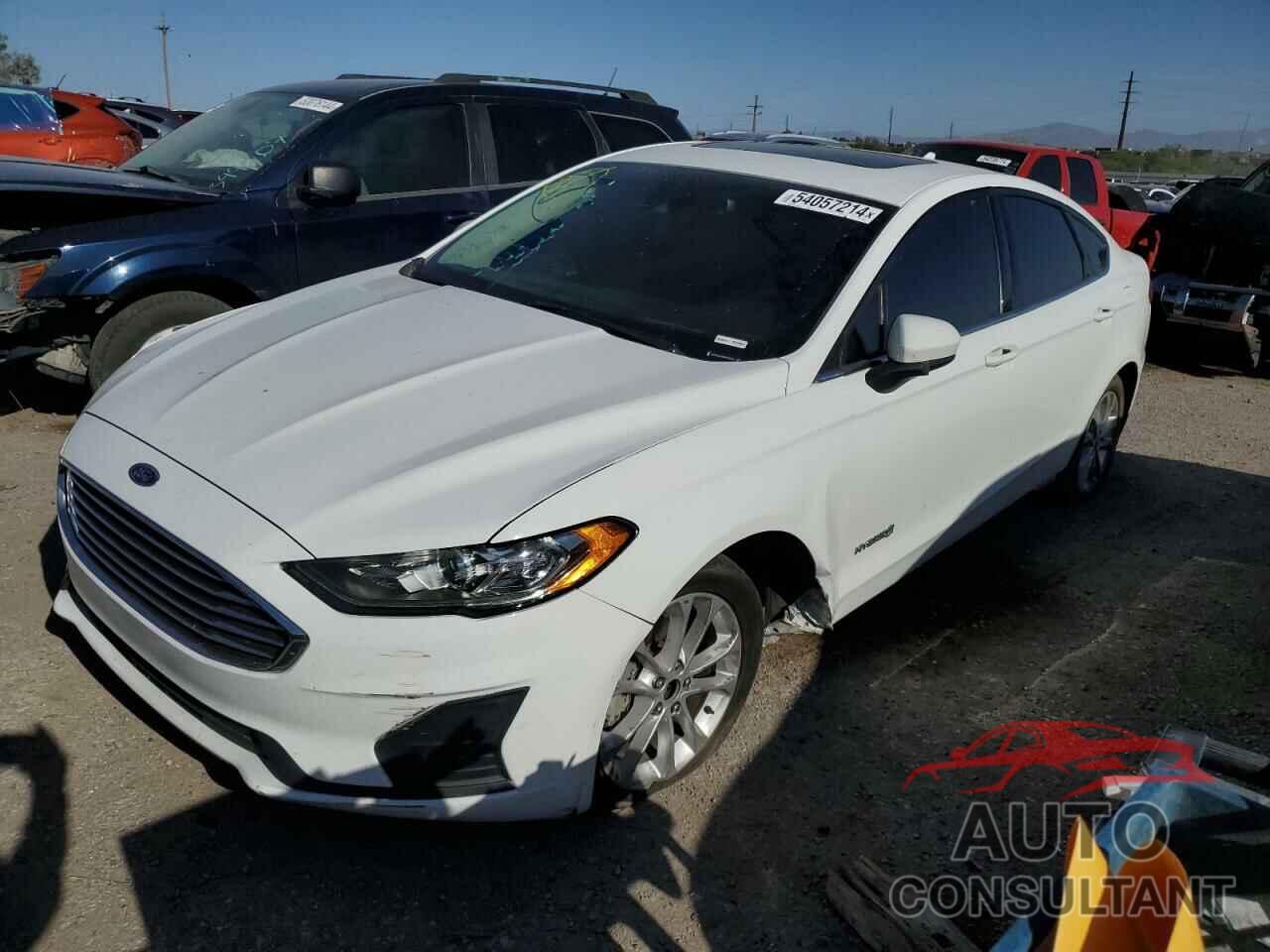 FORD FUSION 2019 - 3FA6P0LU5KR118252