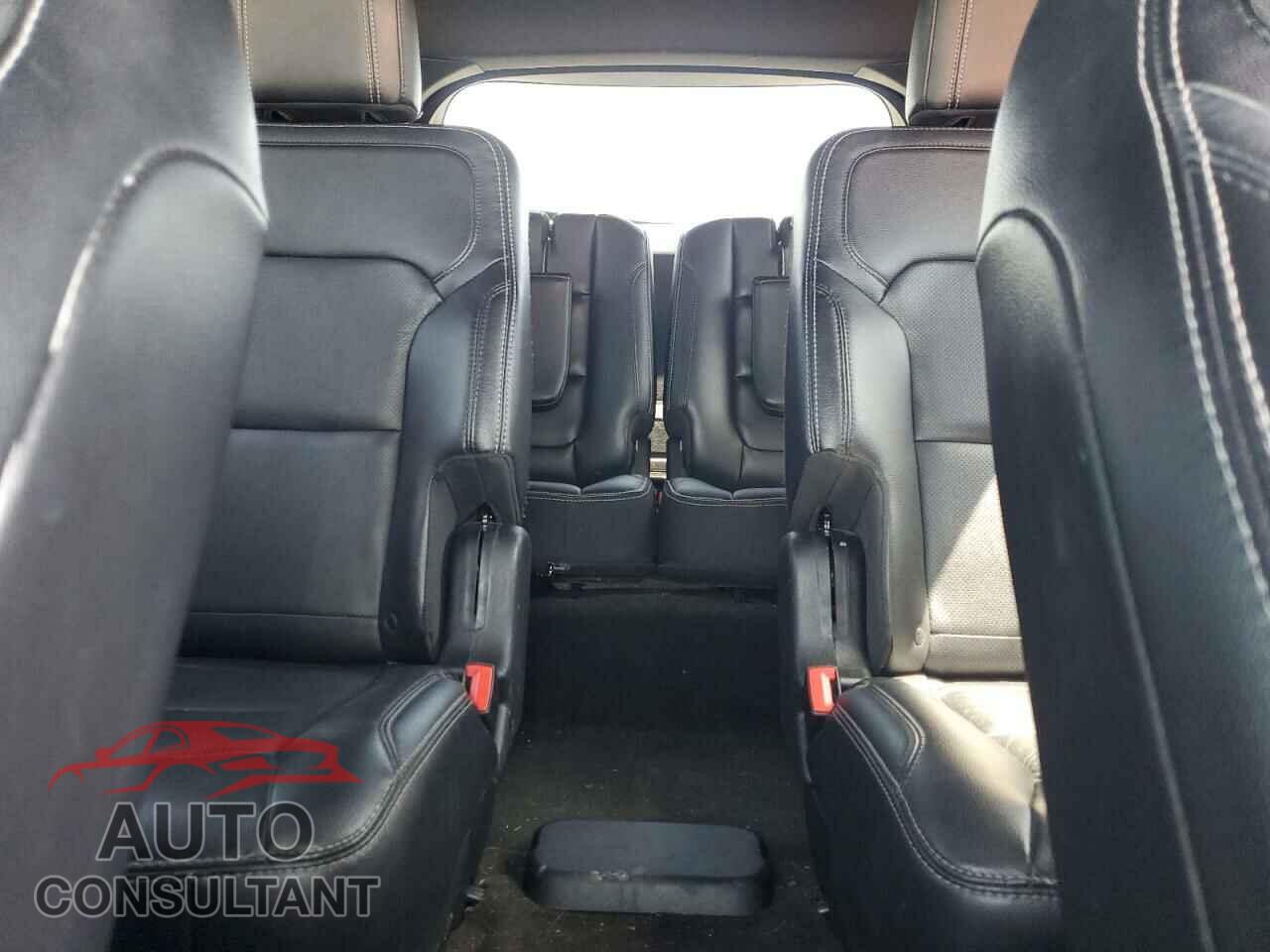 FORD EXPLORER 2017 - 1FM5K7FH4HGD40739
