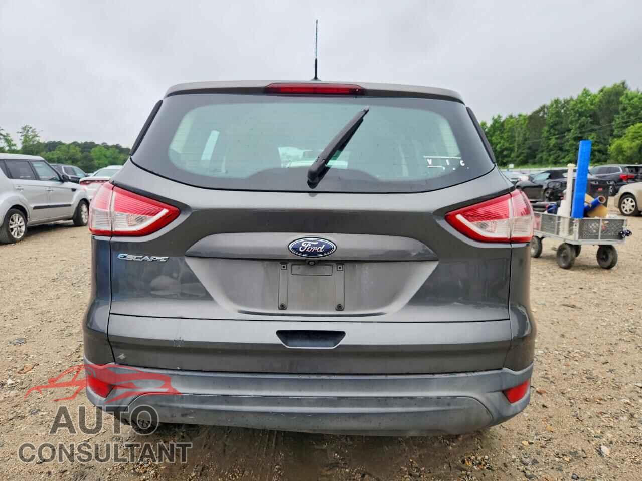 FORD ESCAPE 2016 - 1FMCU0F74GUA55376