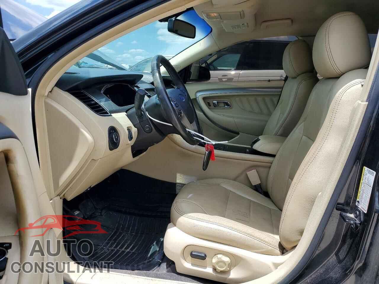 FORD TAURUS 2013 - 1FAHP2E83DG136294