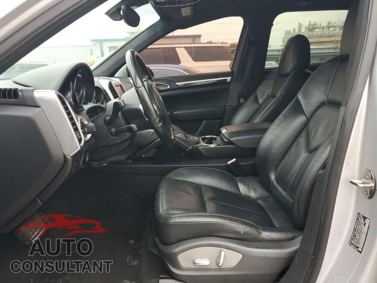 PORSCHE CAYENNE 2011 - WP1AA2A2XBLA09320