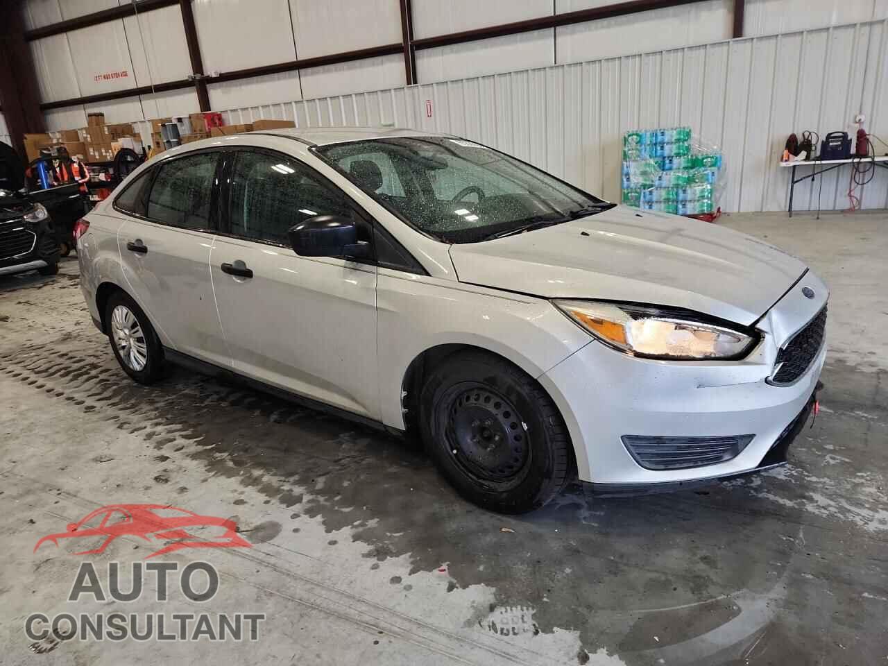 FORD FOCUS 2017 - 1FADP3E20HL220991