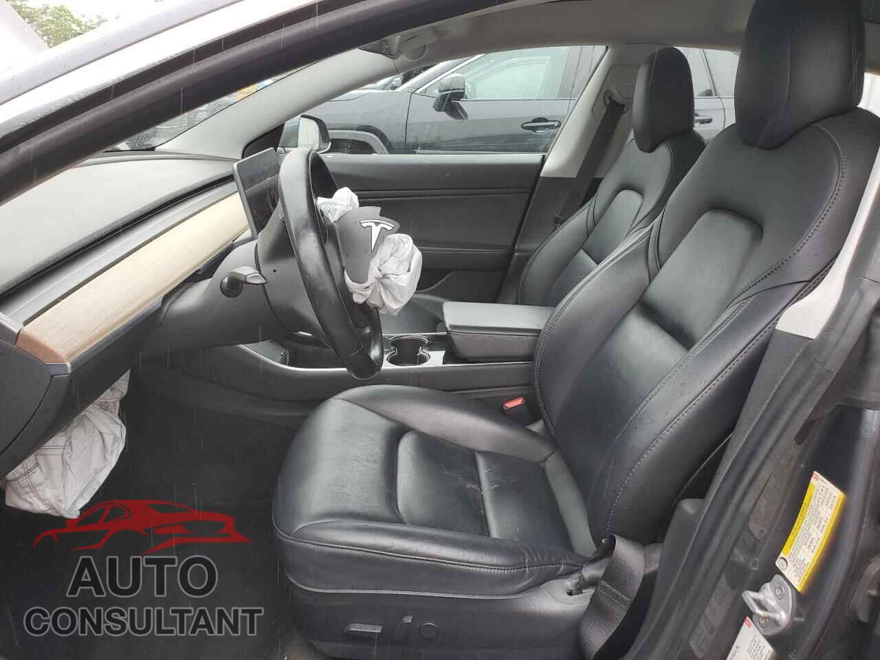 TESLA MODEL 3 2018 - 5YJ3E1EA3JF124014