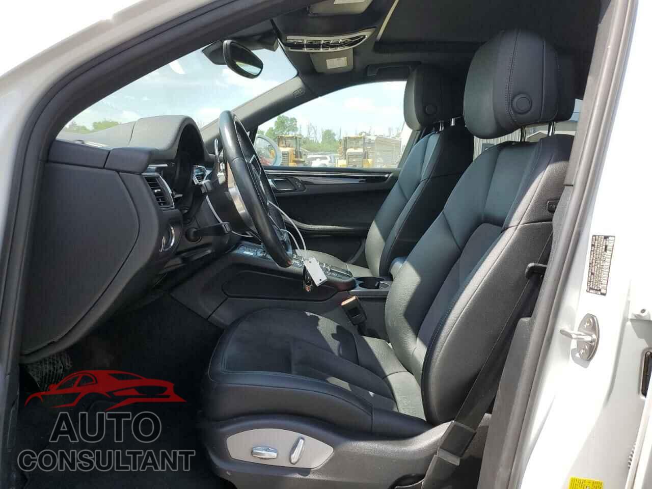 PORSCHE MACAN 2018 - WP1AA2A53JLB17562