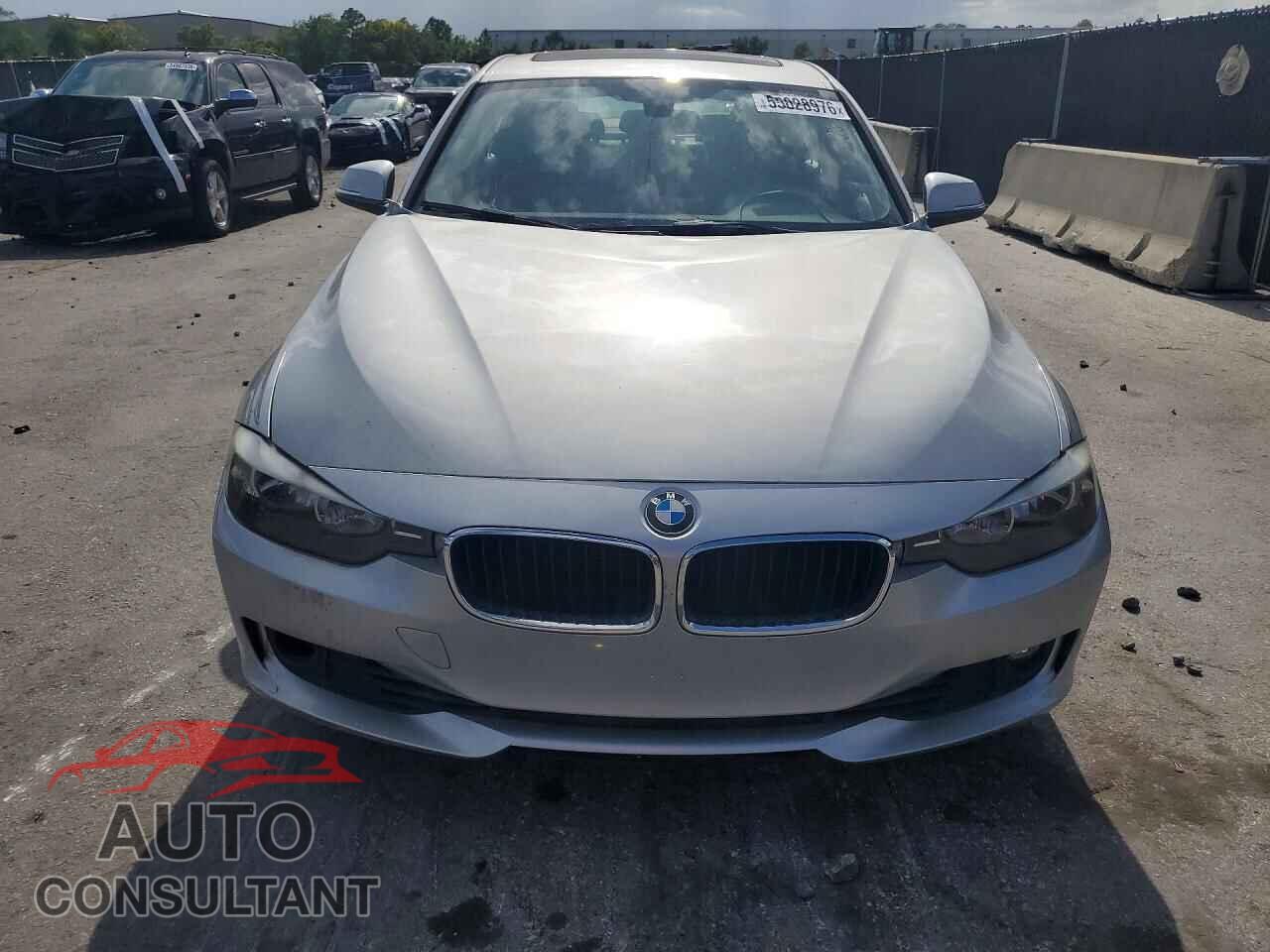 BMW 3 SERIES 2015 - WBA3A5C53FP605416