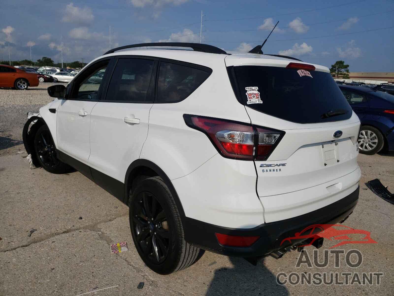 FORD ESCAPE 2018 - 1FMCU0GD6JUD14395