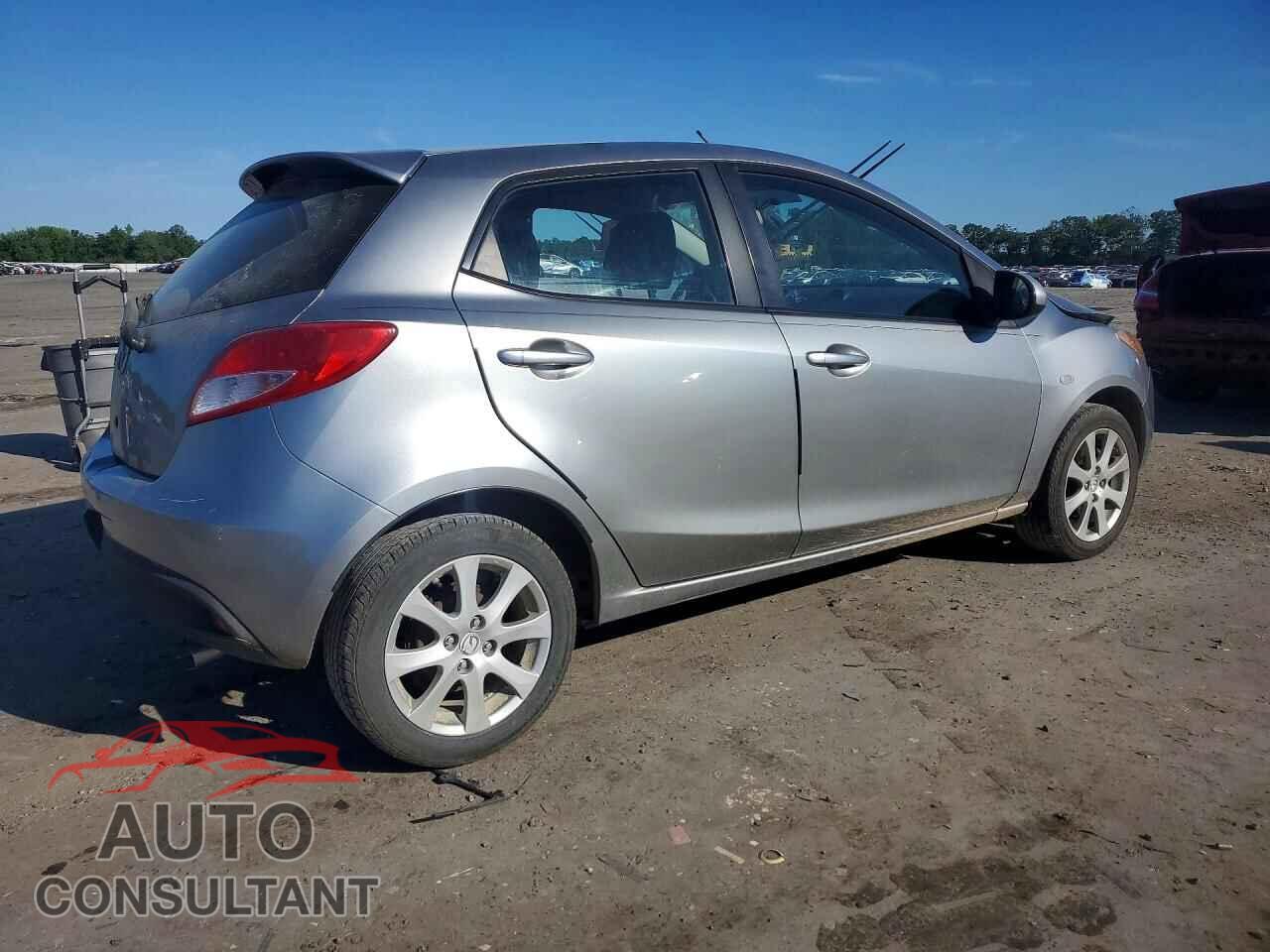 MAZDA 2 2011 - JM1DE1HZ2B0101264