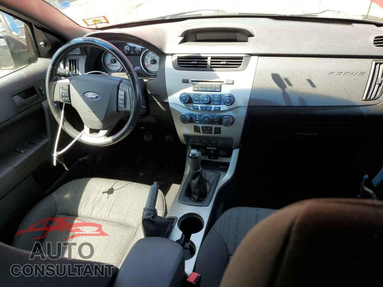 FORD FOCUS 2011 - 1FAHP3FN2BW123971