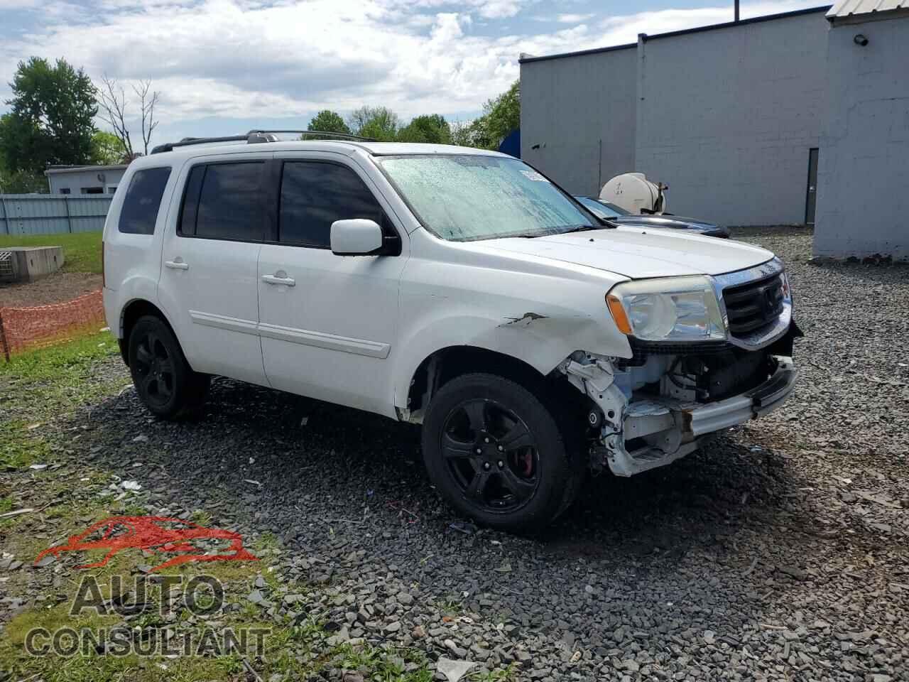HONDA PILOT 2013 - 5FNYF3H5XDB027250