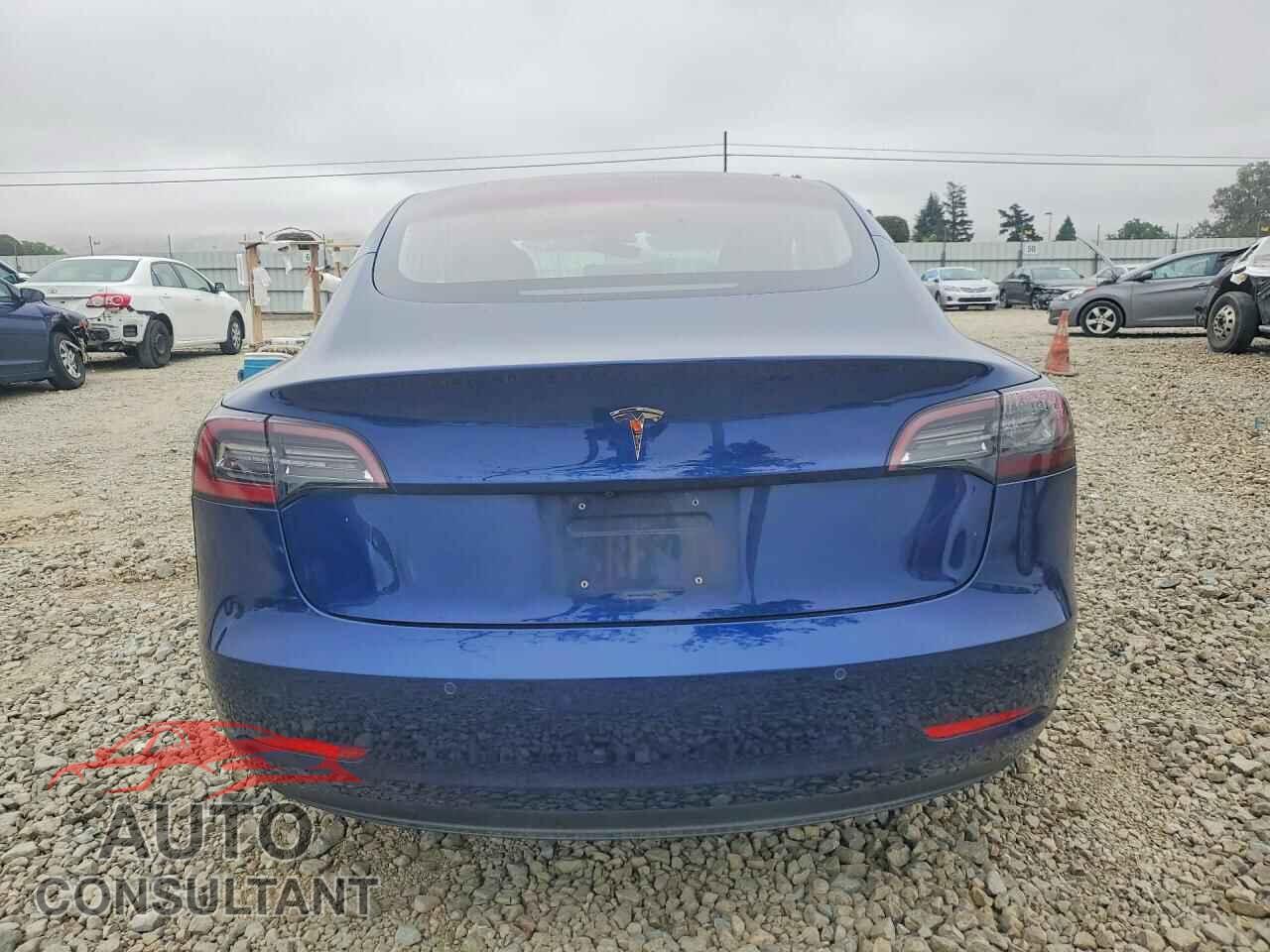 TESLA MODEL 3 2018 - 5YJ3E1EA2JF050617
