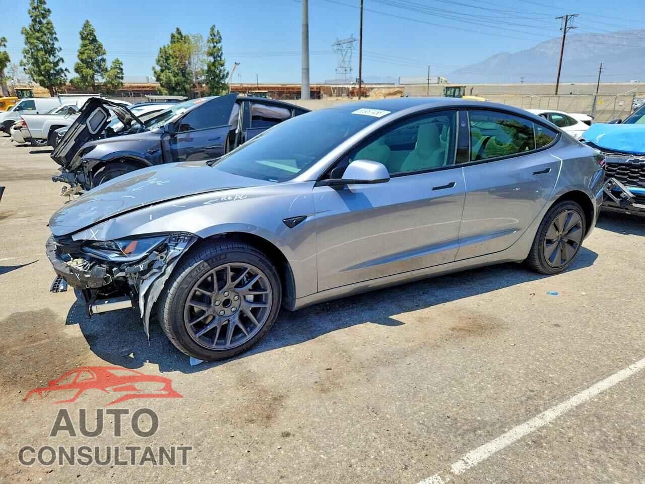 TESLA MODEL 3 2025 - 5YJ3E1EA3SF916374