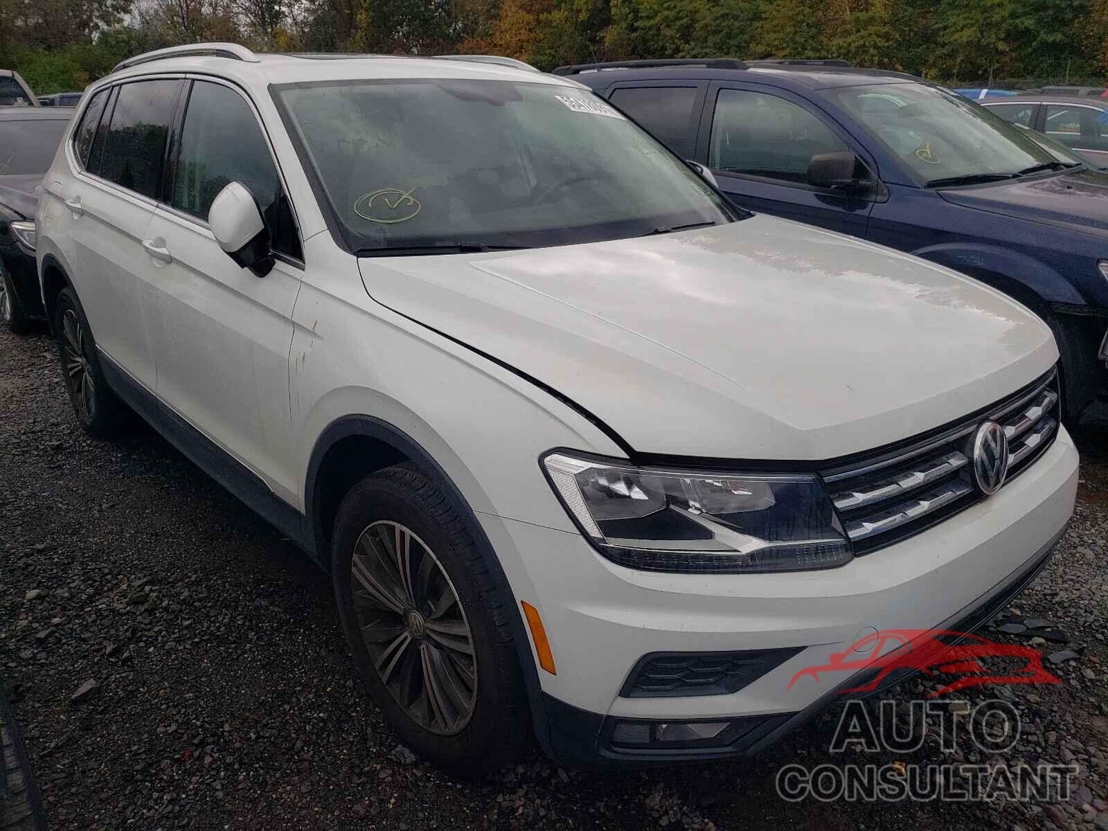 VOLKSWAGEN TIGUAN 2018 - 3VV2B7AX2JM135133