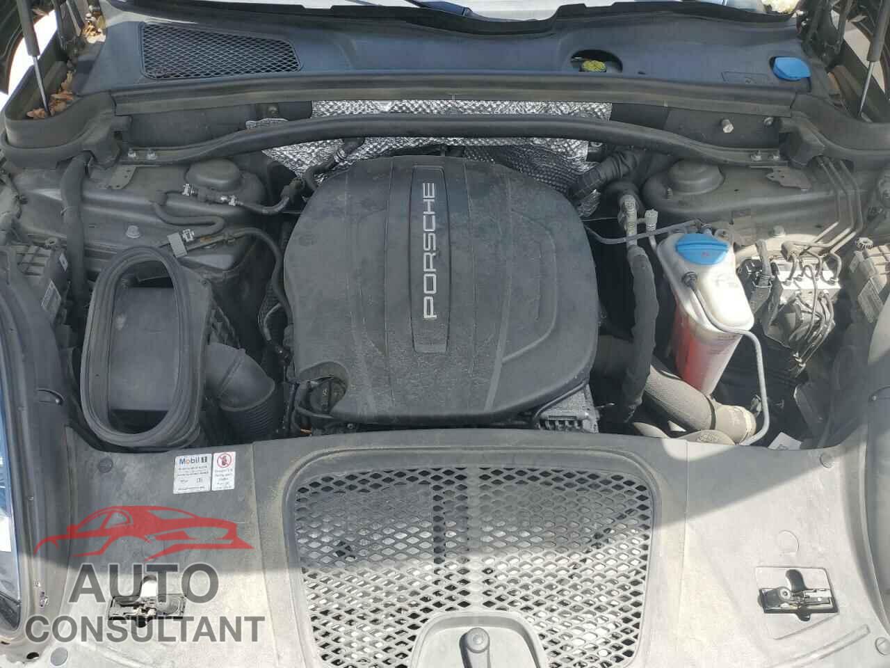 PORSCHE MACAN 2018 - WP1AA2A50JLB25201