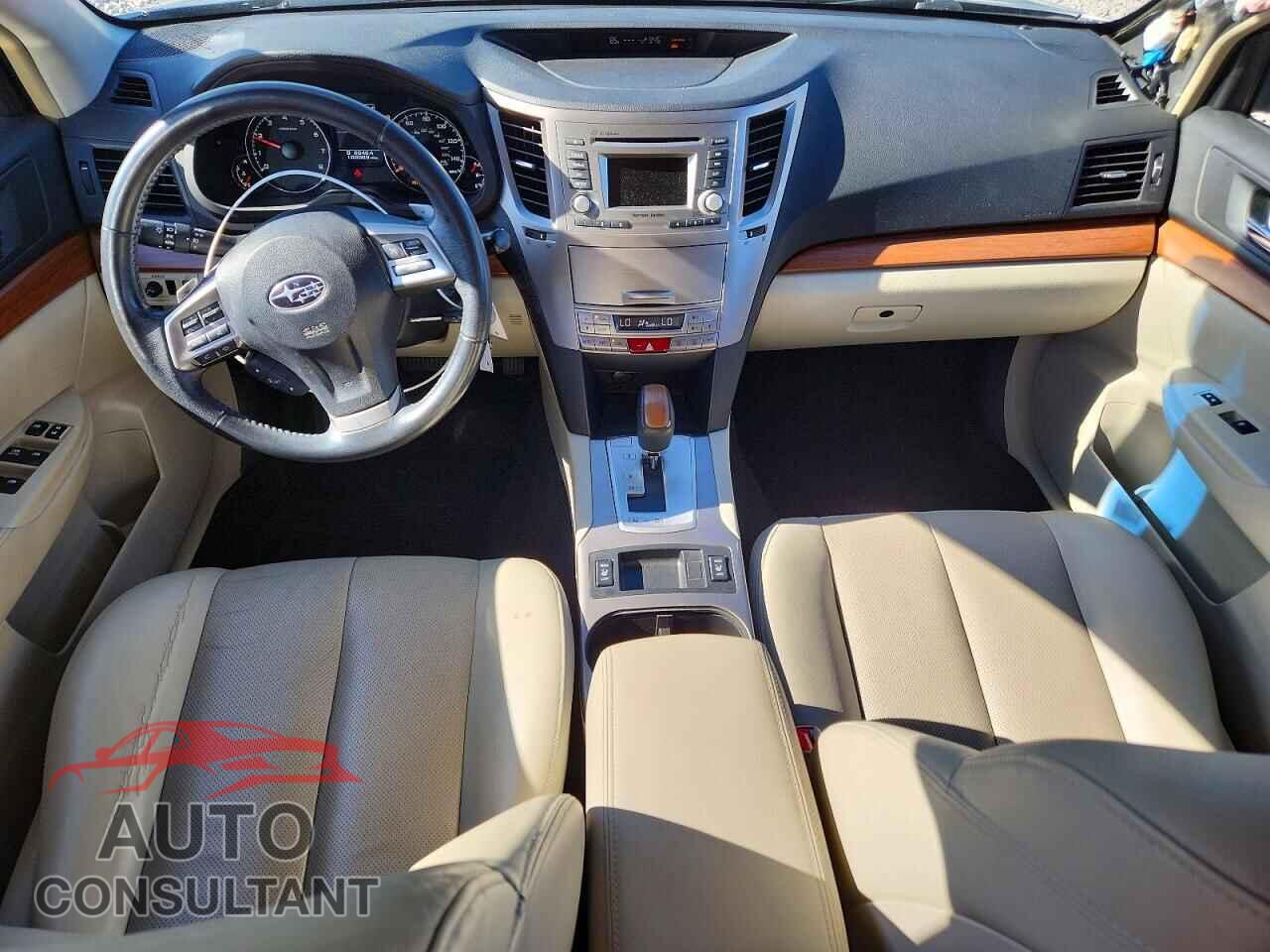 SUBARU OUTBACK 2014 - 4S4BRCLC4E3307548