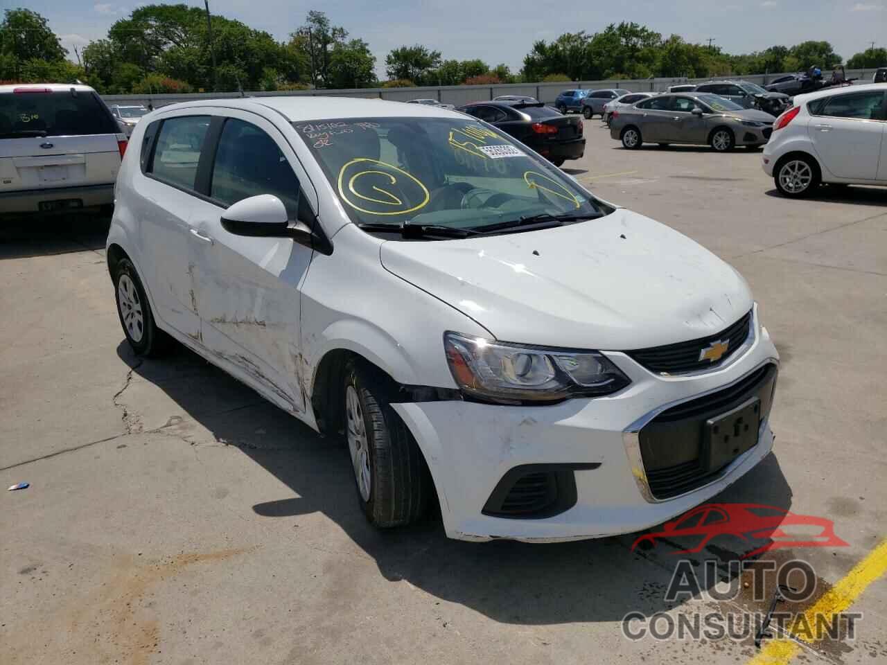 CHEVROLET SONIC 2017 - 1G1JG6SH0H4151004