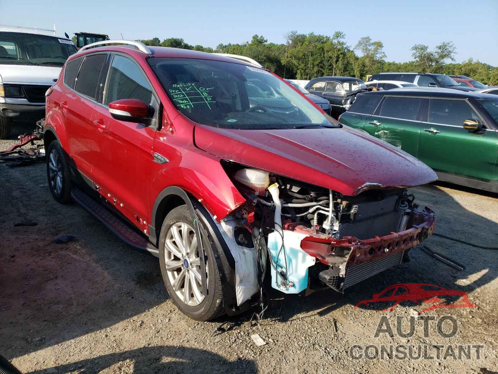 FORD ESCAPE 2018 - 1FMCU0J97JUD35616
