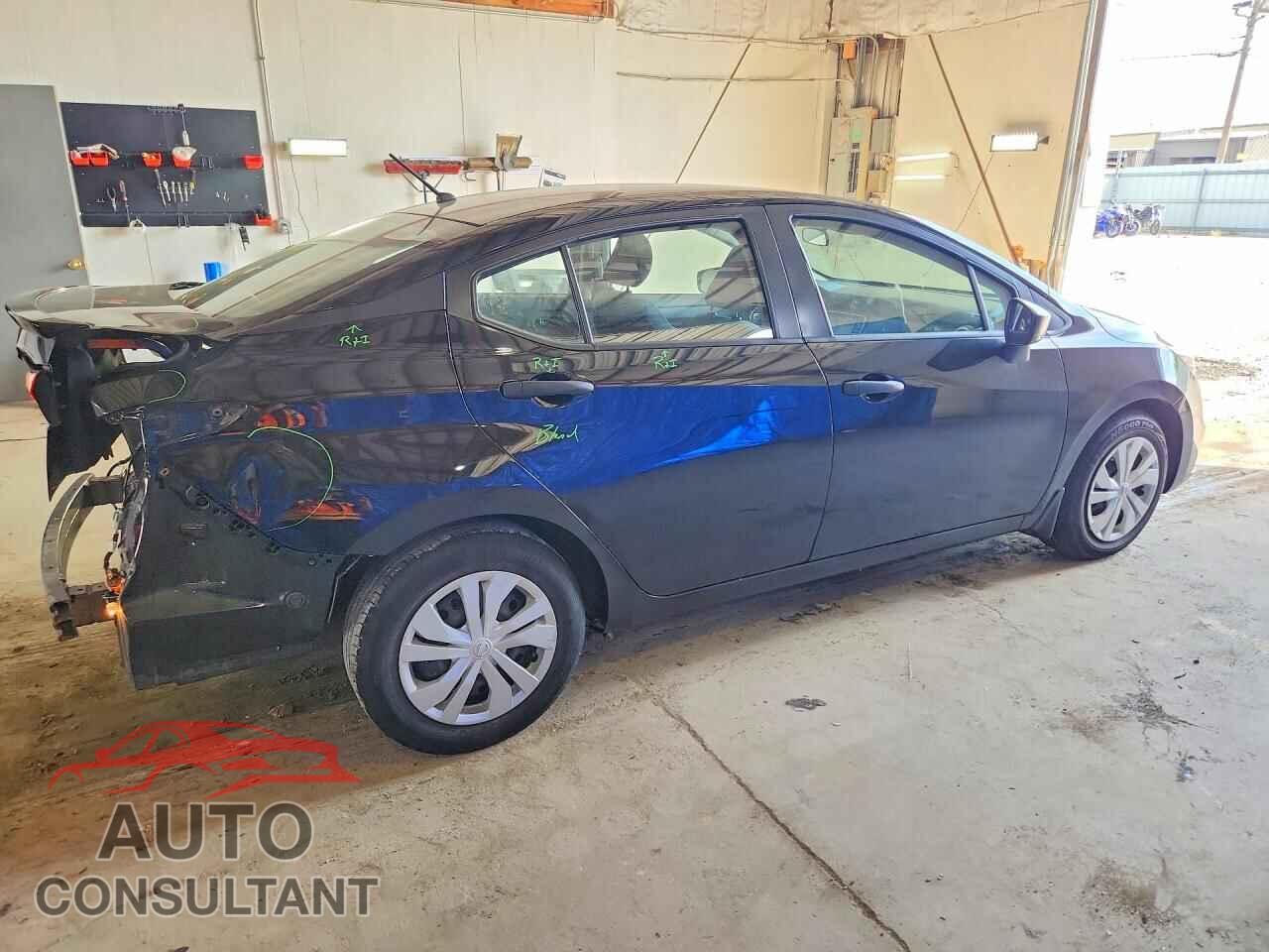 NISSAN VERSA 2021 - 3N1CN8DV1ML925613