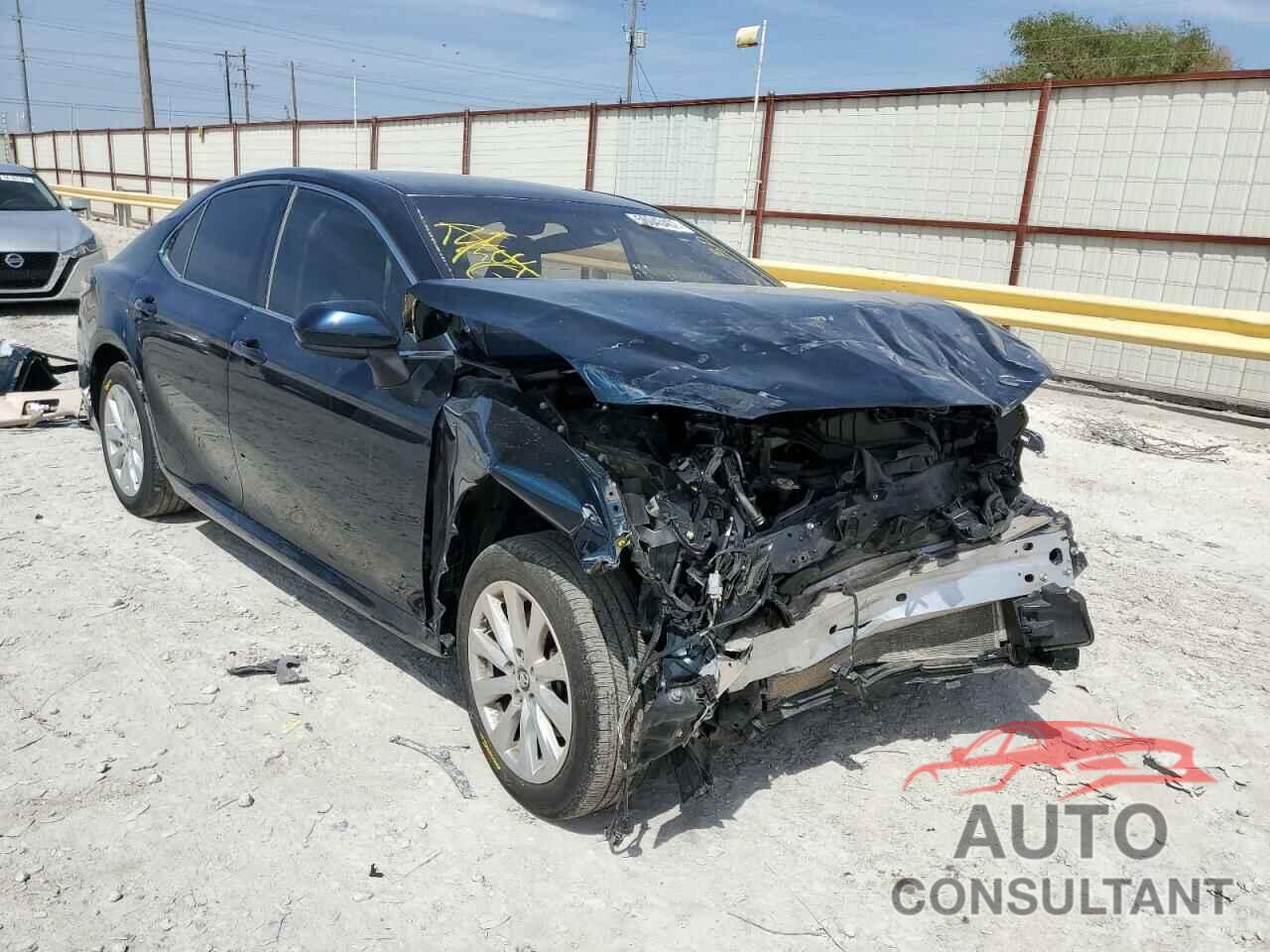 TOYOTA CAMRY 2019 - 4T1B11HK9KU234016