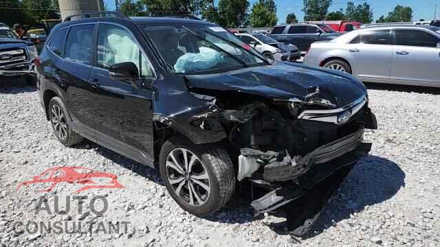 SUBARU FORESTER 2019 - JF2SKAUC6KH557319