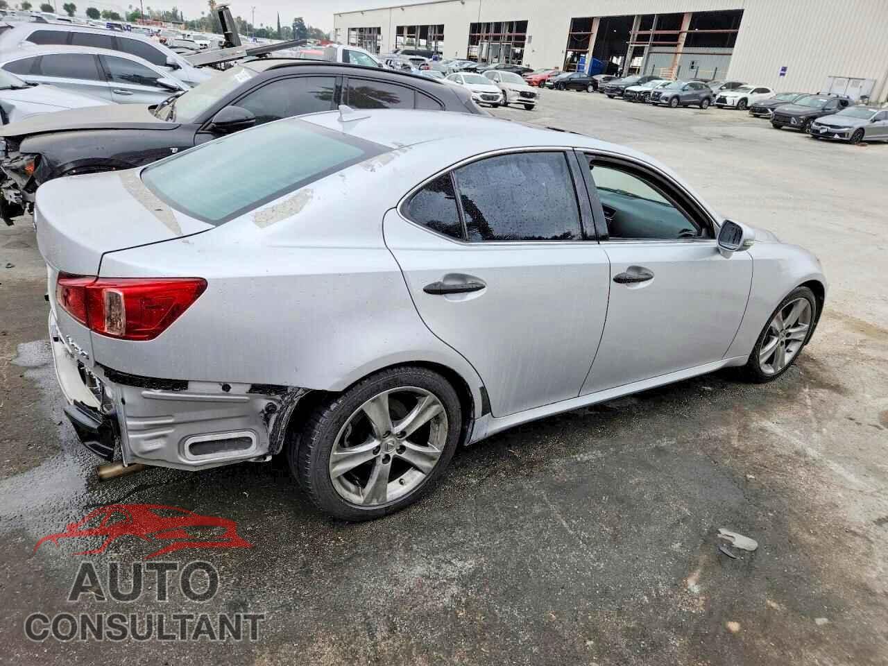 LEXUS IS 2011 - JTHBF5C23B5129257