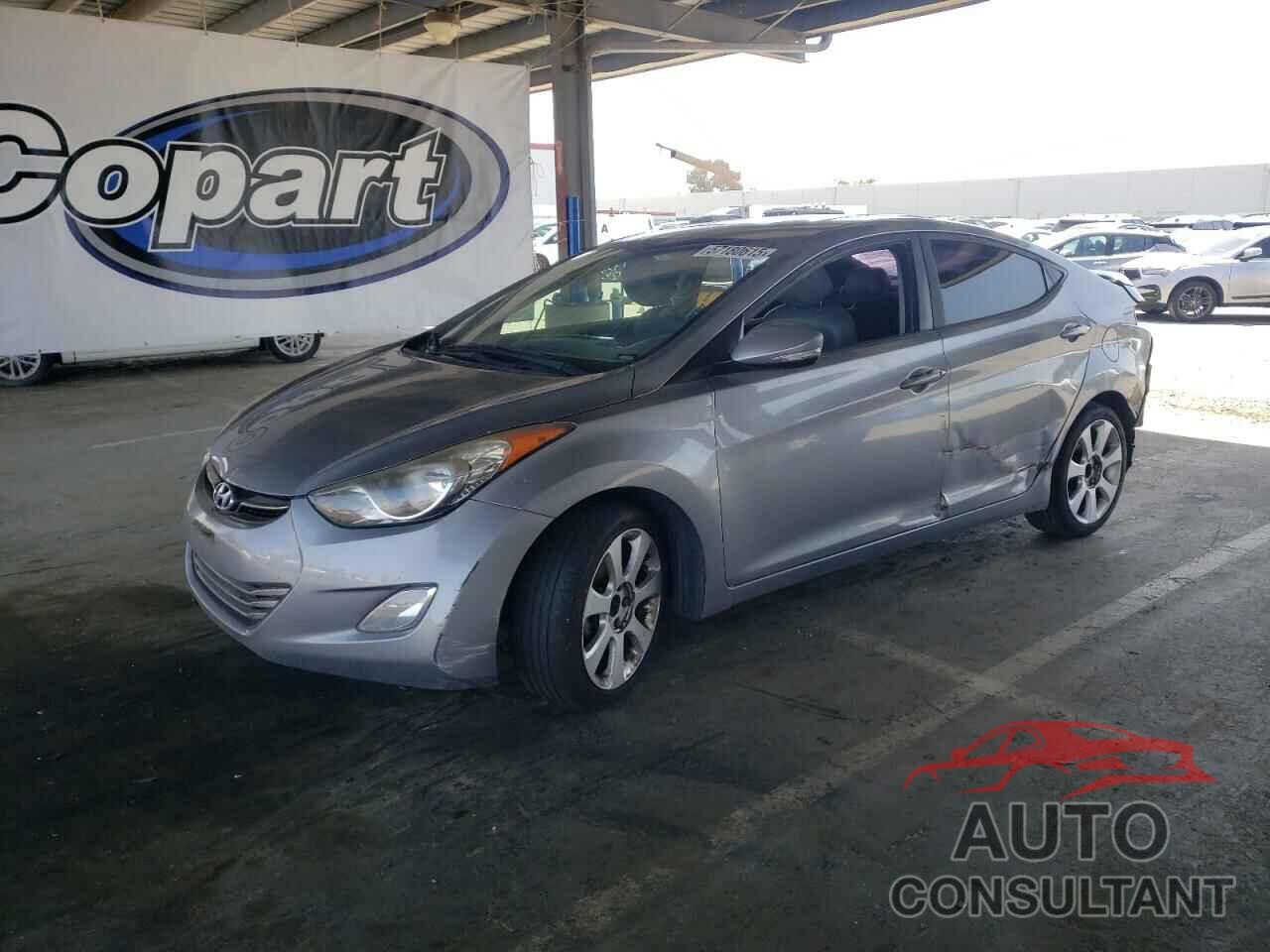 HYUNDAI ELANTRA 2013 - KMHDH4AE7DU772212
