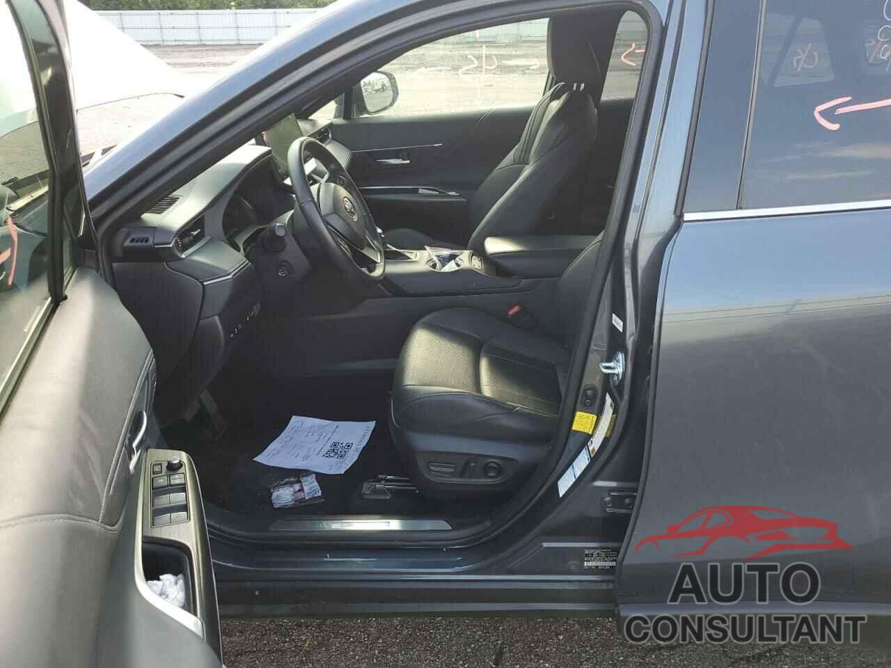 TOYOTA VENZA 2022 - JTEAAAAH6NJ091865