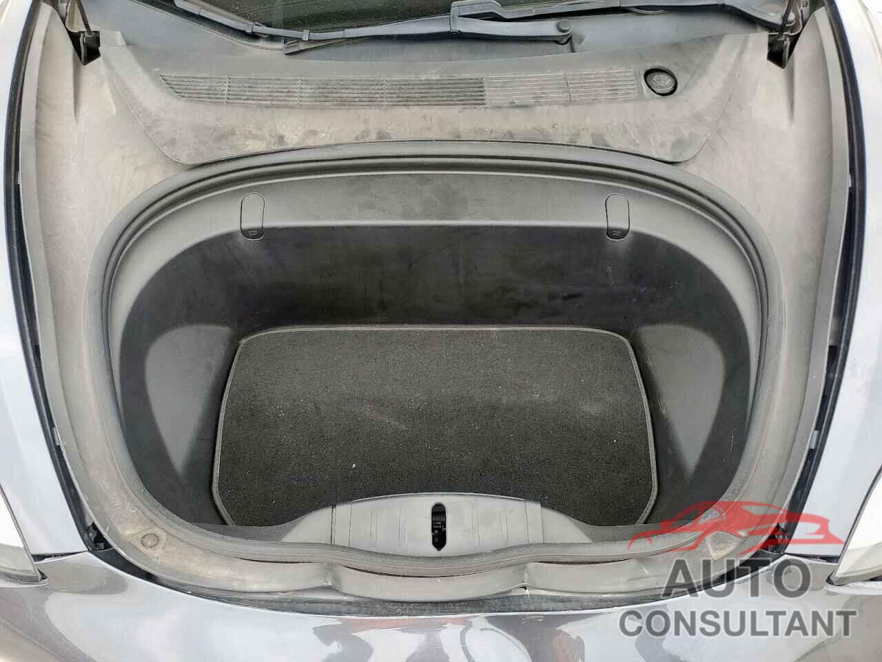 TESLA MODEL 3 2018 - 5YJ3E1EA4JF169110