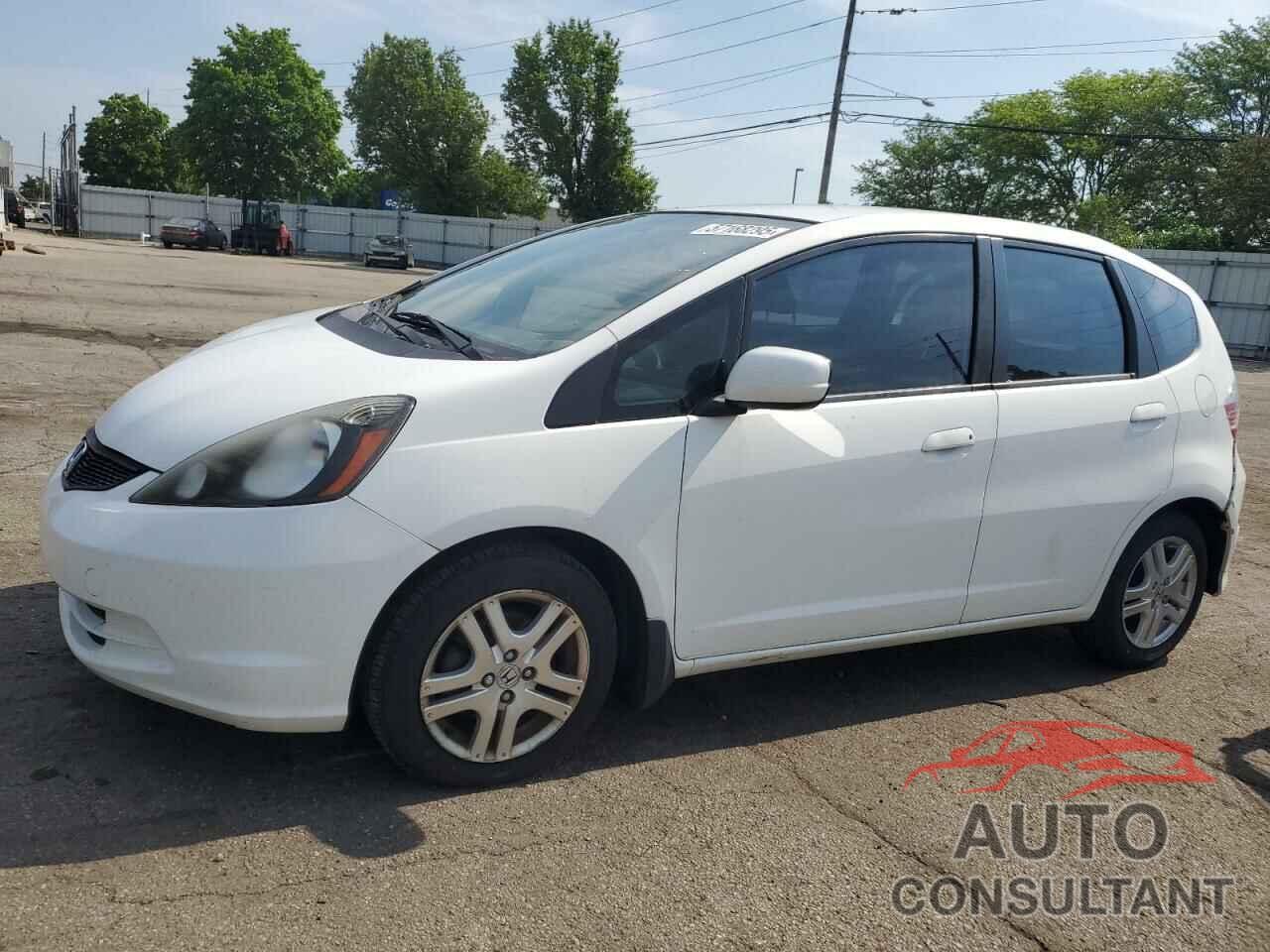 HONDA FIT 2013 - JHMGE8H32DC056151