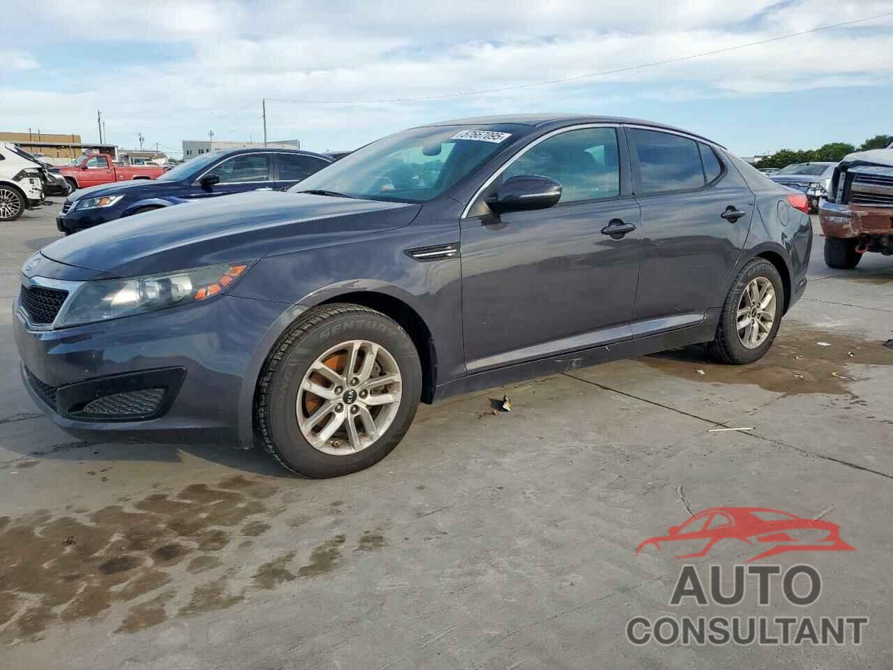KIA OPTIMA 2011 - KNAGM4A76B5141244