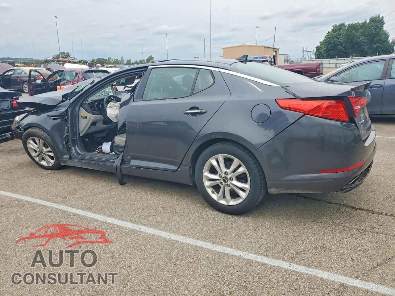KIA OPTIMA 2011 - KNAGN4A77B5159927