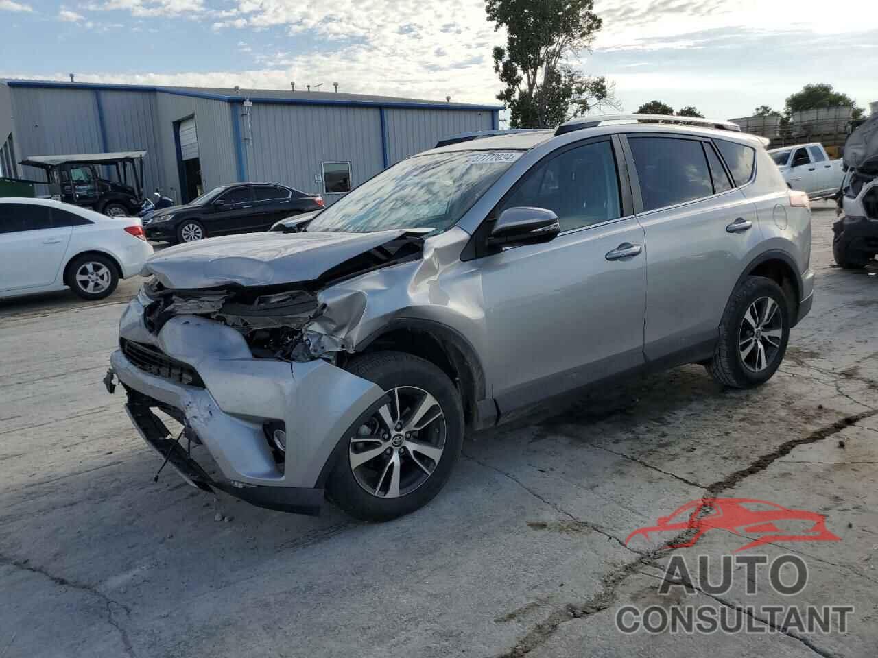 TOYOTA RAV4 2018 - 2T3WFREV2JW497924