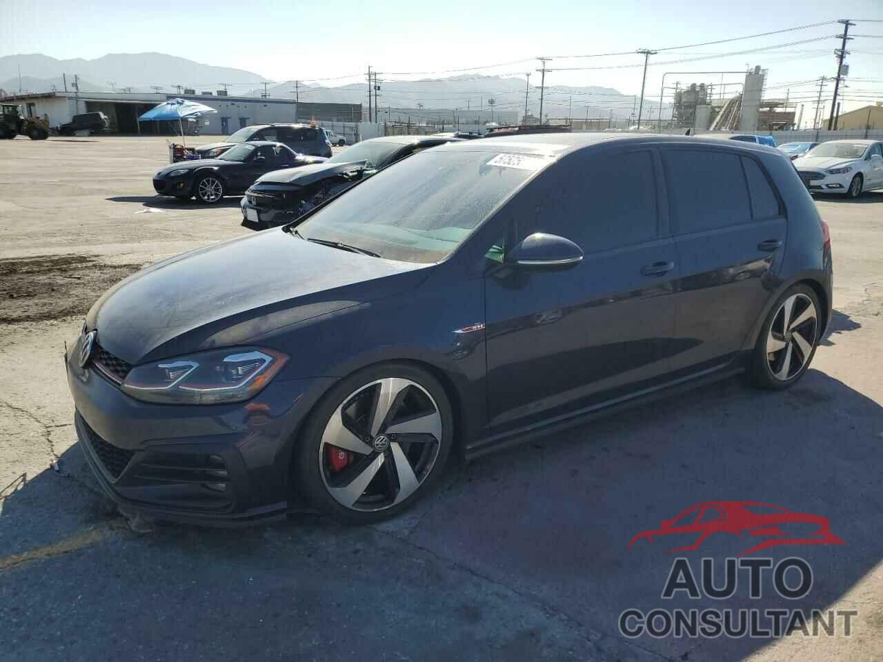 VOLKSWAGEN GTI 2018 - 3VW447AU0JM273533