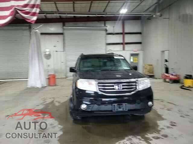 HONDA PILOT 2015 - 5FNYF4H57FB003268
