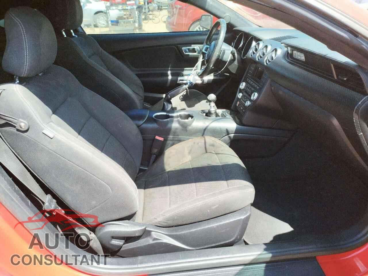 FORD MUSTANG 2017 - 1FA6P8AM4H5265269