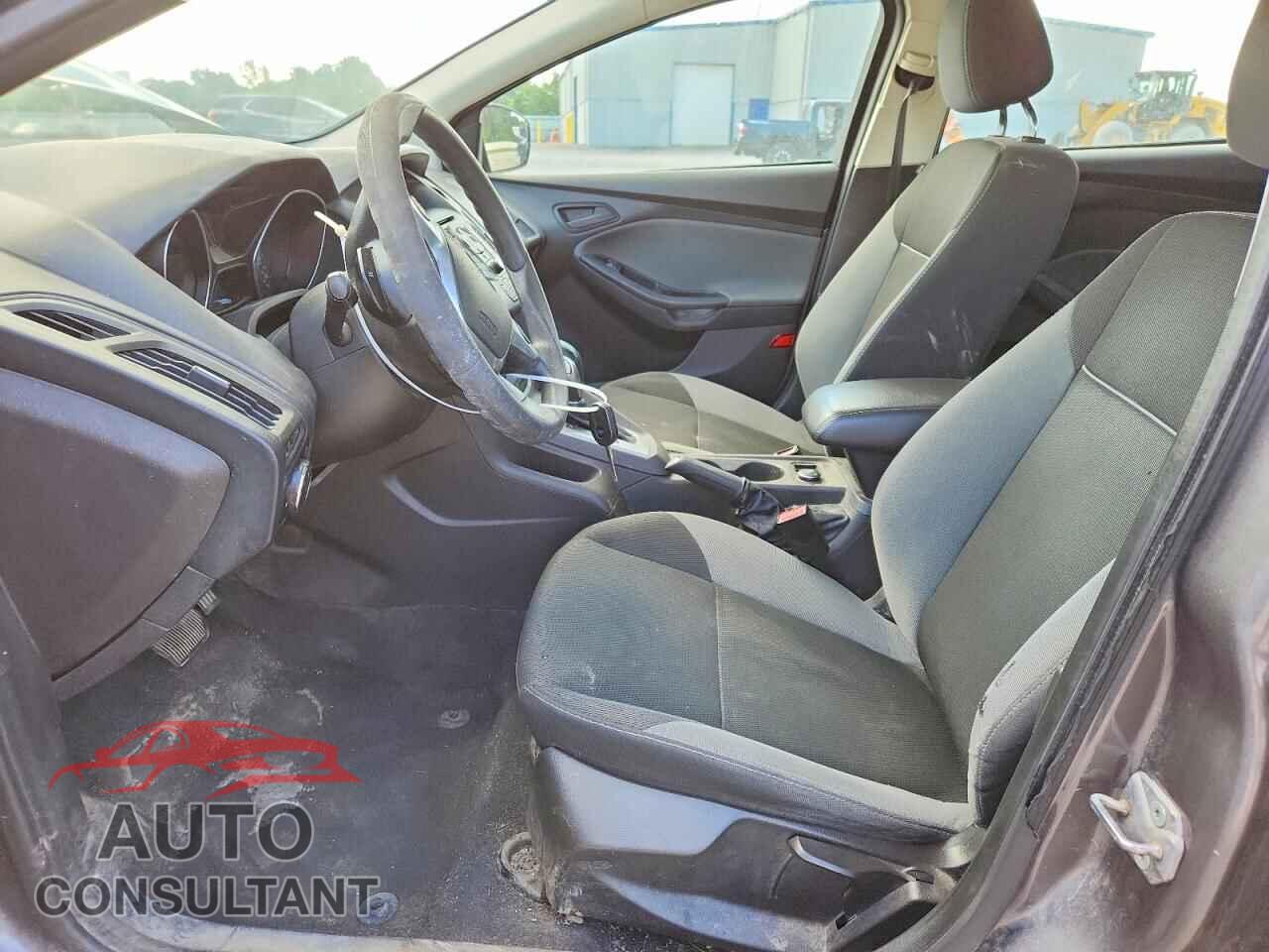 FORD FOCUS 2012 - 1FAHP3F23CL217091