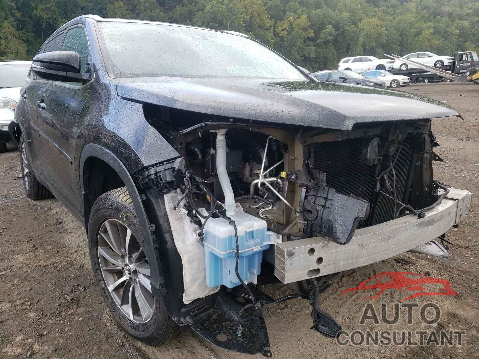 TOYOTA HIGHLANDER 2017 - 5TDJZRFH6HS474622