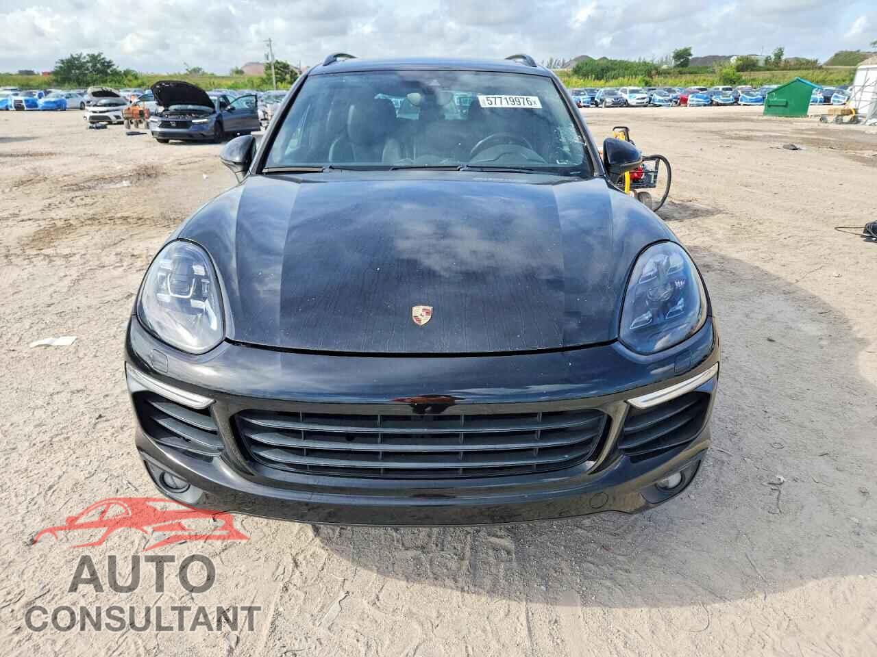 PORSCHE CAYENNE 2017 - WP1AE2A27HLA74946