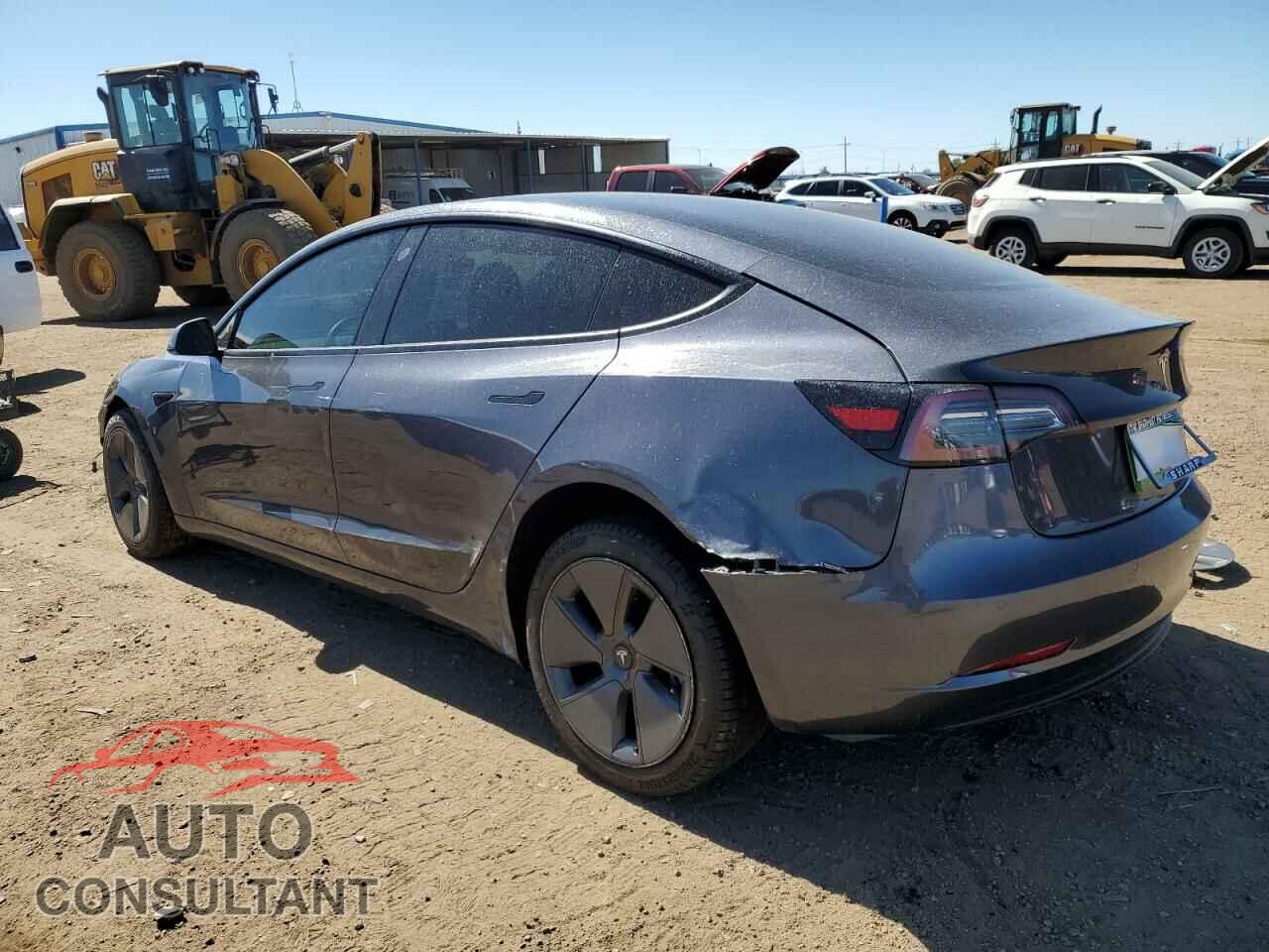 TESLA MODEL 3 2021 - 5YJ3E1EA5MF095121