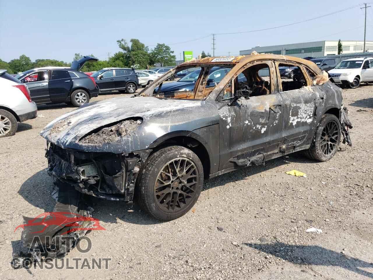PORSCHE MACAN 2016 - WP1AB2A56GLB48178