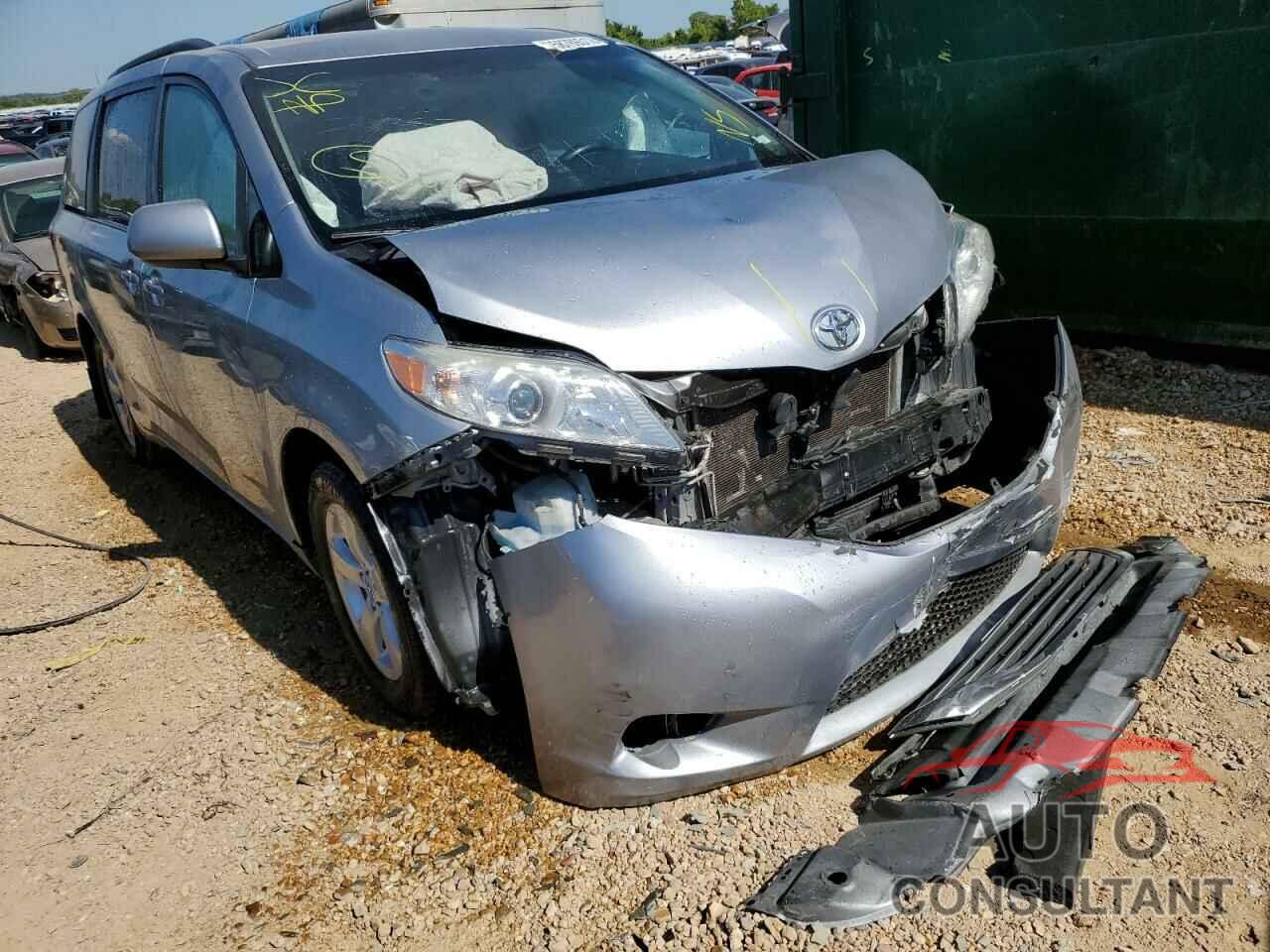 TOYOTA SIENNA 2017 - 5TDKZ3DC8HS852948