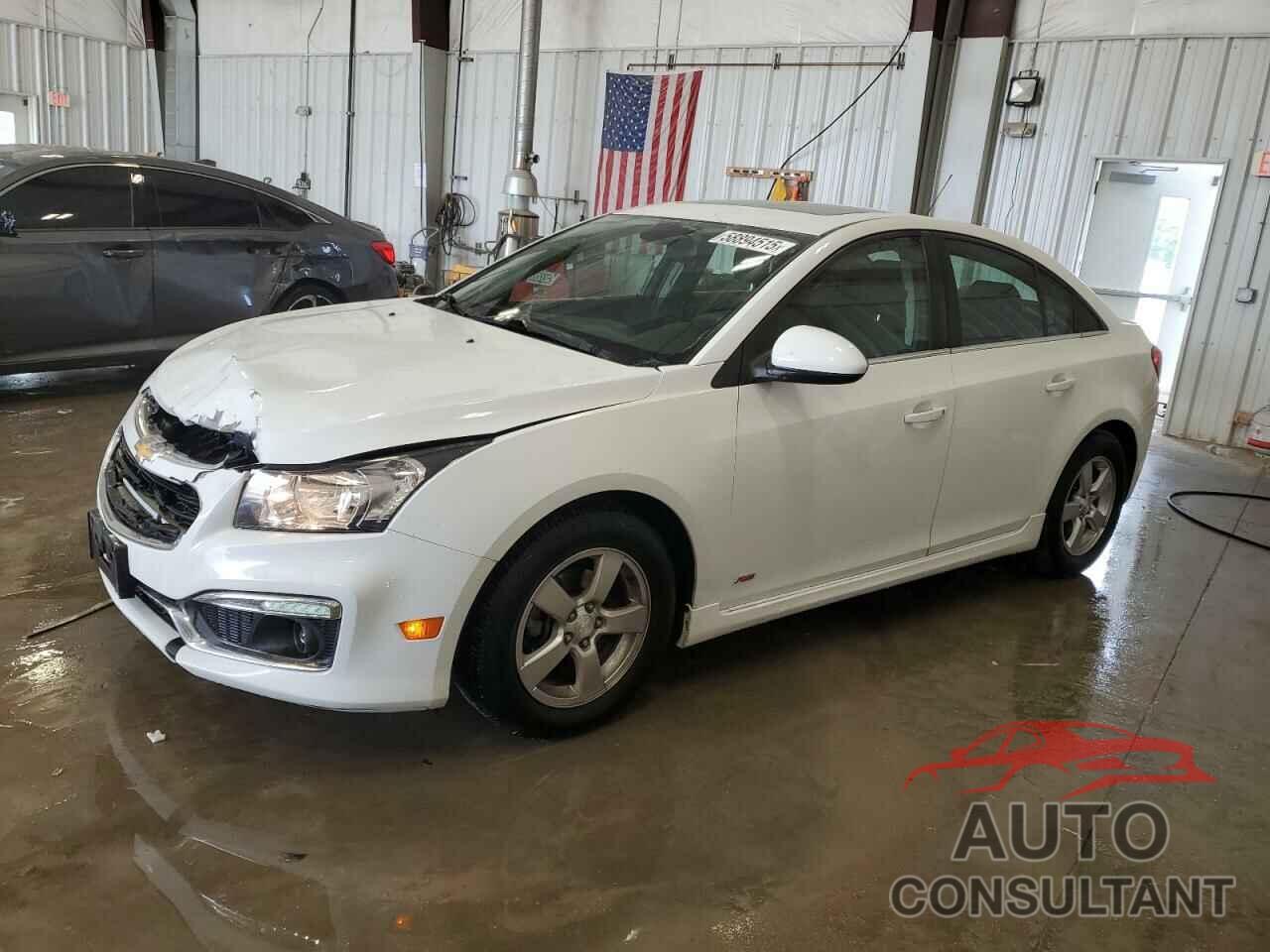 CHEVROLET CRUZE 2015 - 1G1PC5SB1F7264421