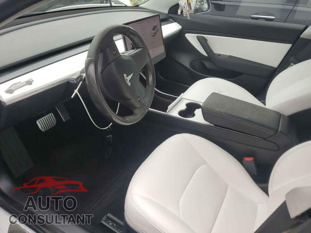 TESLA MODEL 3 2019 - 5YJ3E1EA2KF486532