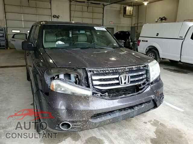 HONDA PILOT 2013 - 5FNYF4H50DB045455