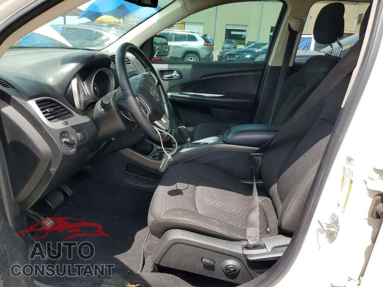 DODGE JOURNEY 2020 - 3C4PDCAB4LT220558