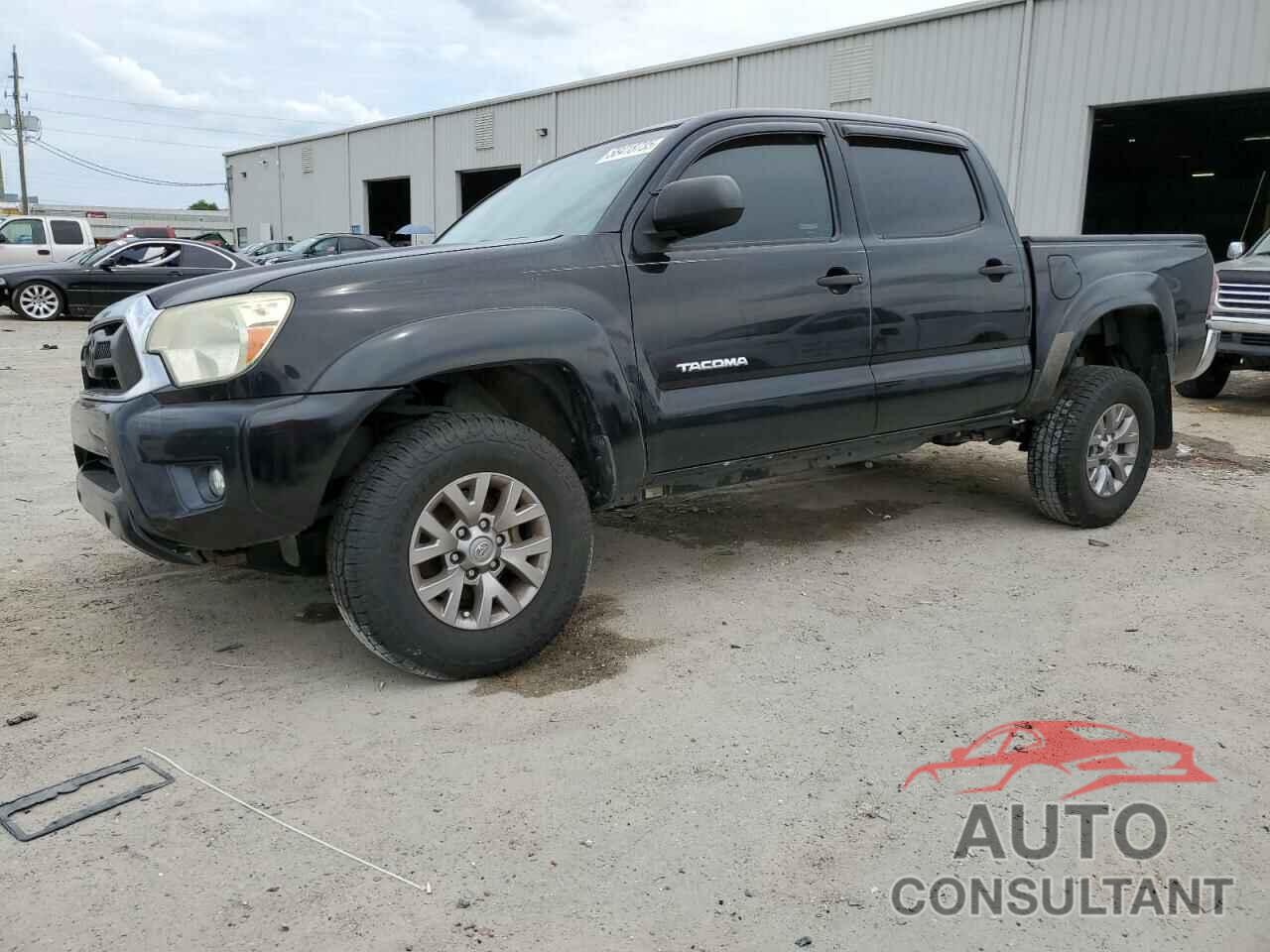 TOYOTA TACOMA 2015 - 3TMJU4GNXFM175010