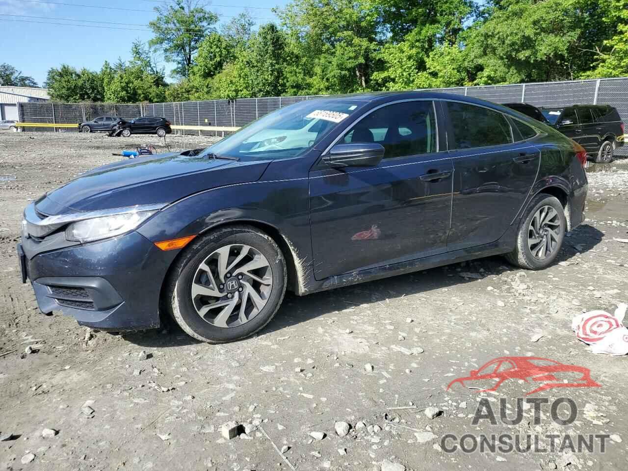 HONDA CIVIC 2018 - 2HGFC2F74JH556201